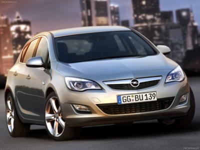 Opel Astra 2010 Poster 519151
