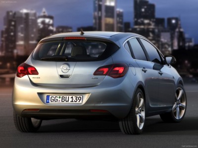 Opel Astra 2010 Poster 519285