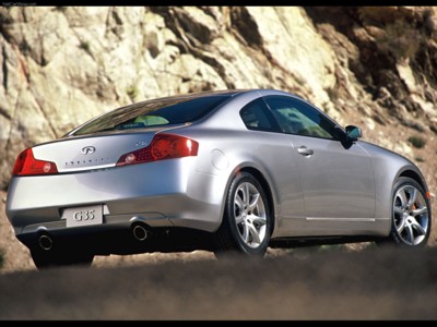 Infiniti G35 Sport Coupe 2003 mouse pad