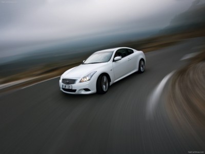 Infiniti G37 Coupe 2009 Poster 520541