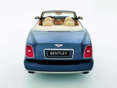 Bentley Arnage Drophead Coupe 2005 mug