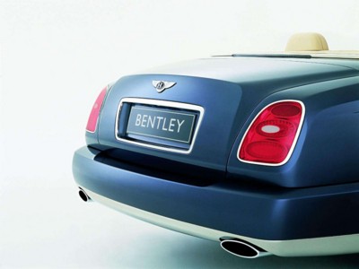Bentley Arnage Drophead Coupe 2005 mouse pad