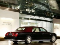 Bentley Arnage Limousine 2005 Poster 520684