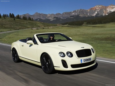 Bentley Continental Supersports Convertible 2011 Poster 521022