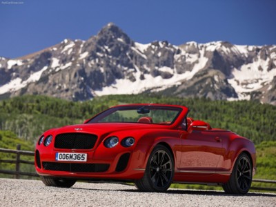 Bentley Continental Supersports Convertible 2011 Mouse Pad 521362