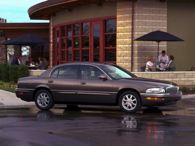 Buick Park Avenue 2001 Poster with Hanger
