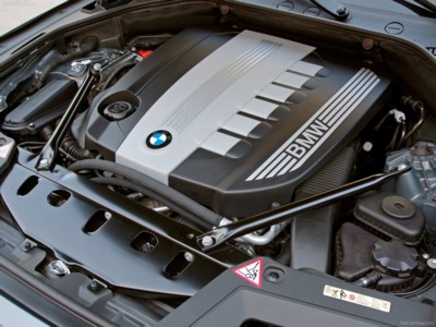 BMW 5-Series Gran Turismo 2010 metal framed poster