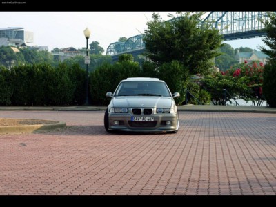 BMW 325i 1992 hoodie