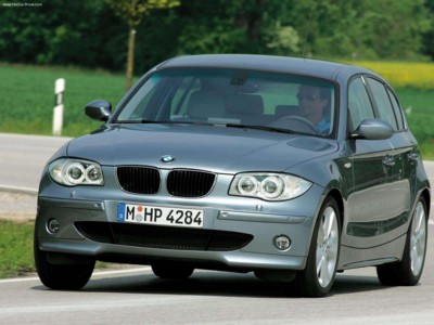 BMW 120i 2005 poster