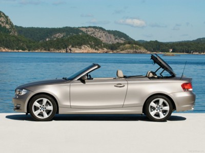 BMW 1-Series Cabrio 2008 Poster with Hanger