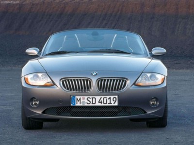 BMW Z4 2003 canvas poster