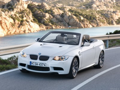 BMW M3 Convertible 2009 Poster 525553