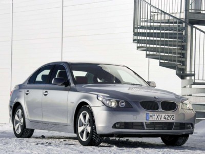 BMW 530xi 2005 canvas poster
