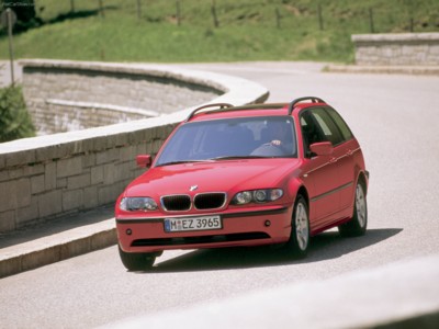 BMW 3-Series Touring 2002 mouse pad