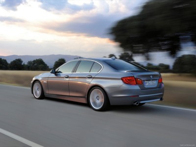 BMW 5-Series 2011 Poster 525812
