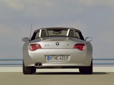 BMW Z4 Roadster 2006 mouse pad