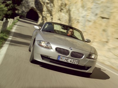 BMW Z4 Roadster 2006 canvas poster