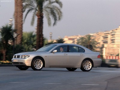 BMW 7 Series 2002 Poster 525991