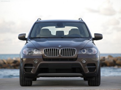 BMW X5 2011 Mouse Pad 526200
