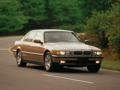 BMW 7 Series Protection 2000 Poster 526202