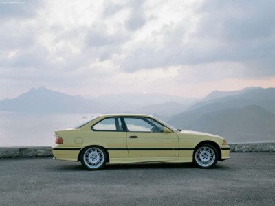 BMW M3 Coupe 1992 puzzle 526212