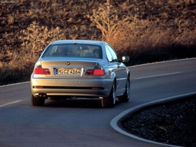 BMW 330Cd Coupe 2004 tote bag