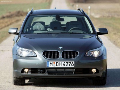 BMW 545i Touring 2005 stickers 526536