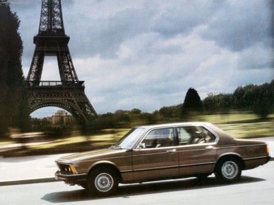 BMW 7 Series 1977 t-shirt