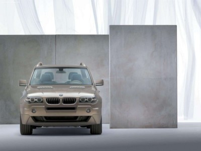 BMW xActivity Concept 2002 calendar