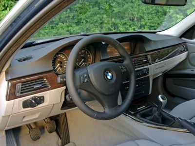 BMW 325i Touring 2006 Poster 526997