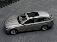 BMW 5-Series Touring 2011 Poster 527083