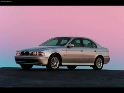 BMW 530i 2001 Poster with Hanger