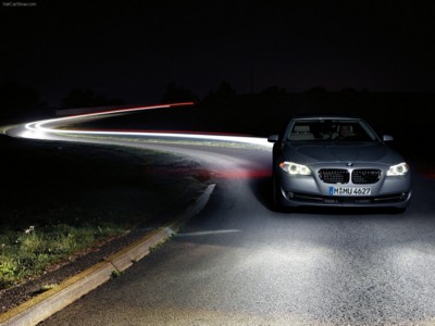 BMW 5-Series 2011 Poster 527171