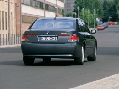 BMW 730d 2002 tote bag