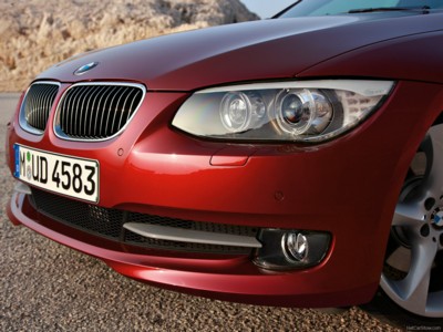 BMW 3-Series Coupe 2011 Poster 527546