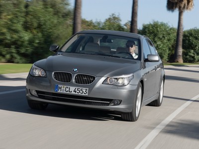 BMW 5-Series 2008 stickers 527590