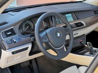 BMW 5-Series Gran Turismo 2010 Mouse Pad 527594