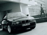BMW 5 Series 2001 hoodie #527820