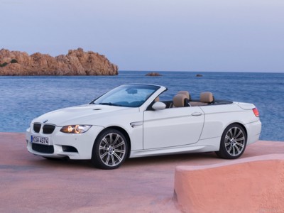 BMW M3 Convertible 2009 Poster 528788