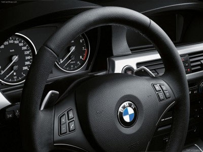 BMW 3-Series Convertible 2011 Poster 528879