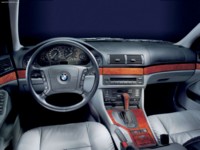 BMW 5 Series 2001 hoodie #529846