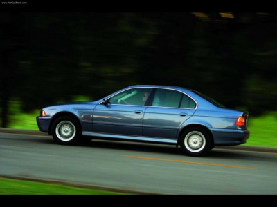 BMW 525i 2001 canvas poster