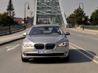 BMW 750Li 2009 Poster 530509