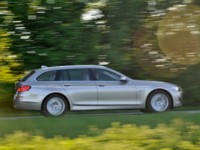 BMW 5-Series Touring 2011 Mouse Pad 530523