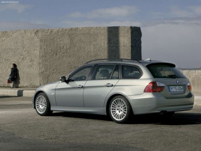 BMW 320d Touring 2006 Poster 530754
