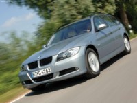 BMW 320d Touring 2006 Poster 530814