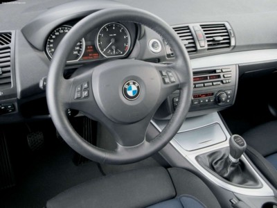 BMW 130i 2005 poster