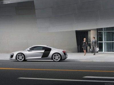 Audi R8 2007 Poster with Hanger