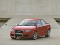 Audi RS4 2006 Poster 531728