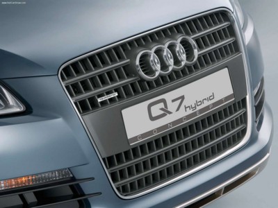 Audi Q7 Hybrid Concept 2005 calendar